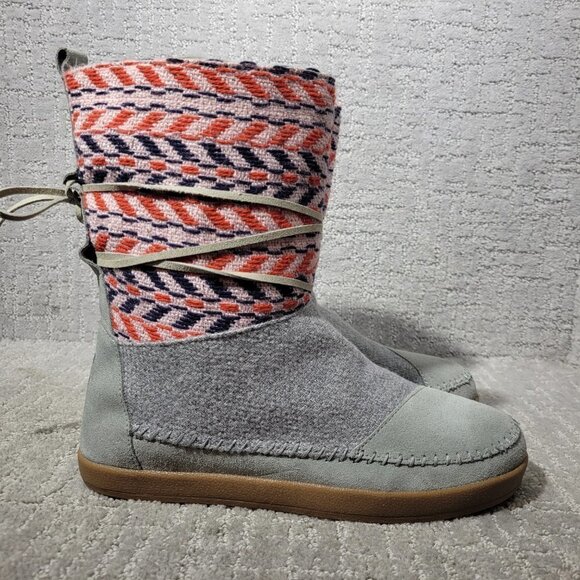TOMS Nepal Women's Size 9.5 US Gray Cow Leather Aztec Knit Ankle Boots - Picture 4 of 10
